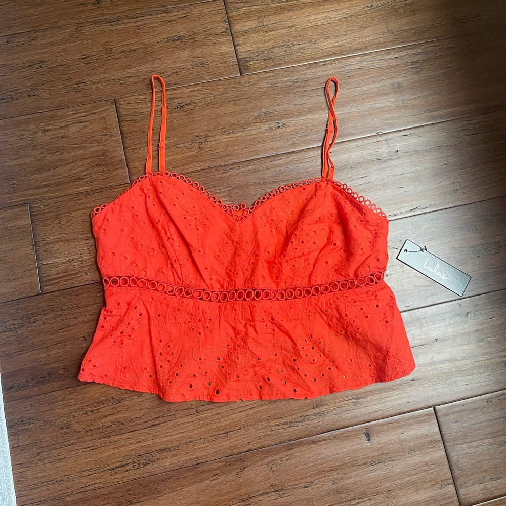 NWT Lulu’s orange eyelet tank (size M)